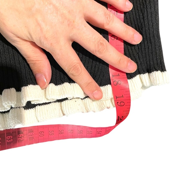 Ribbed Sweater Tank Top - Picture 6 of 7